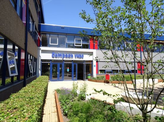 Glasvezel aanleggen voor 9 locaties van het Openbaar Voortgezet Onderwijs (OVO) te Zaanstad.